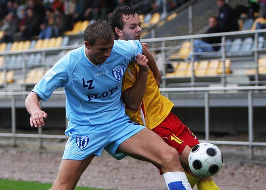 Znicz Pruszków 4:1 Flota Świnoujście