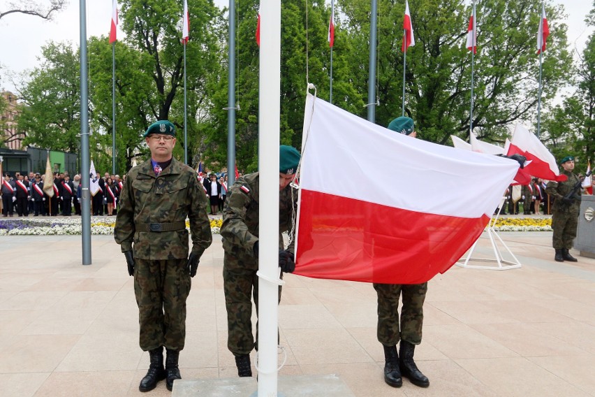Obchody Święta Konstytucji 3 Maja na placu Litewskim w Lublinie (ZDJĘCIA)