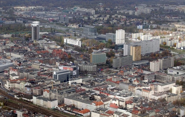 Czas najwyższy, panie i panowie radni i prezydenci, abyście zaczęli myśleć o naszej aglomeracji jako o całości organicznie ze sobą zintegrowanej - pisze Janusz Muzyczyszyn