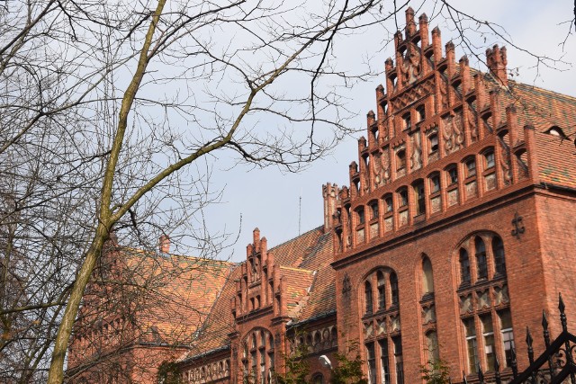 Palais, czyli paleja w Pszczynie, dawny gmach Generalnej Dyrekcji Dóbr Książęcych.