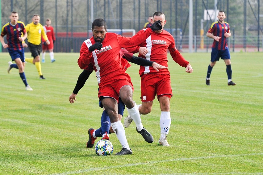 BŚ Leśnica 4. liga. Swornica Czarnowąsy Opole - Skorogoszcz 1-2