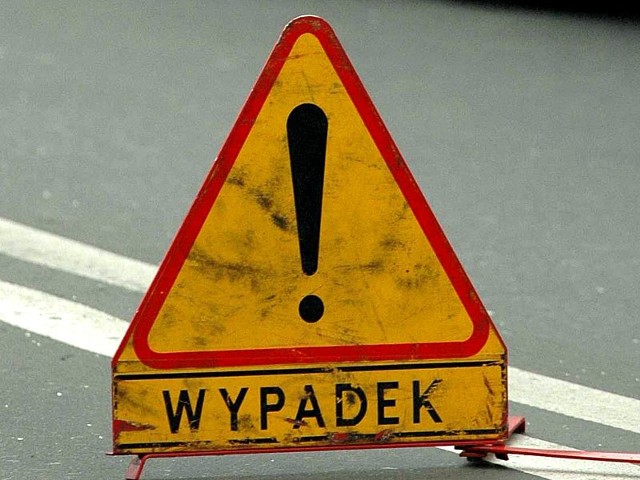 Wypadek w Bydgoszczy. Cztery osoby w szpitalu