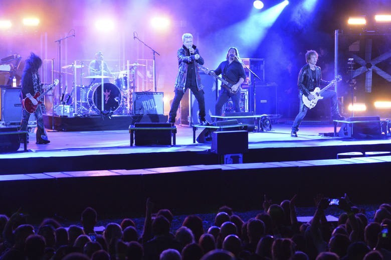 Billy Idol na Festiwalu Legend Rocka w Dolinie Charlotty