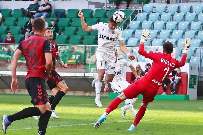 Śląsk Wrocław - Górnik Zabrze 3:4. Efektowny finał sezonu na Tarczyński Arena, ale bez happy endu (SKRÓT, BRAMKI, GOLE, WIDEO)