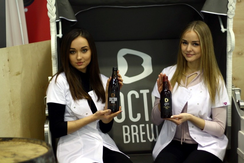 Targi Piw Rzemieślniczych w Lublinie przyciągnęły tłumy. Czego się napijemy? 