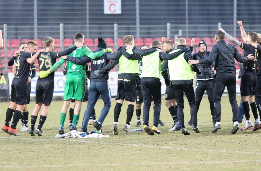 Bytovia Bytów ograła Błękitnych Stargard 3:1