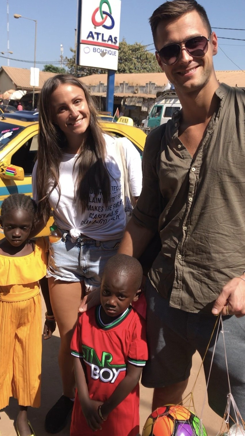 "Love Island. Wyspa miłości". Sylwia i Mikołaj zostali rodzicami! Adoptowali dwoje dzieci w Gambii!