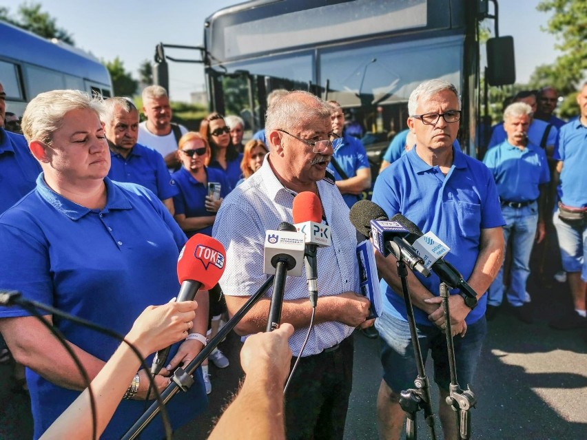 Załoga czeka na kolejne rozmowy z ratuszem. Na razie nie...