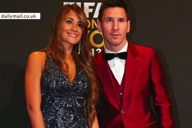 Leo Messi z partnerką (fot. Foto Olimpik/x-news)