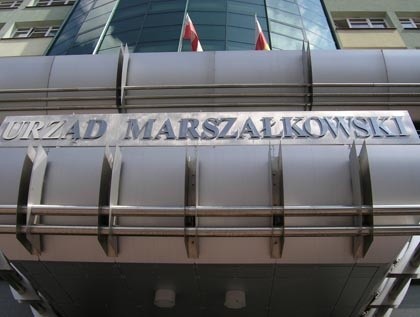 Na delegacje pracowników Urzędu Marszałkowskiego idą setki tysięcy złotych.