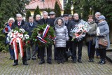 Jedni mieszkańcy Lęborka oddali cześć żołnierzom  Armii Czerwonej, inni ich ofiarom
