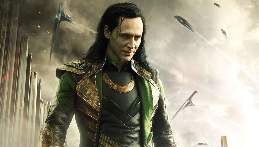"Loki". Pierwsze zdjęcie z planu serialu Marvela dla platformy Disney+! Zobacz logo produkcji. Jak prezentuje się Tom Hiddleston?