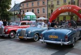 Klasyczne Mercedesy na Starym Rynku w Płocku 