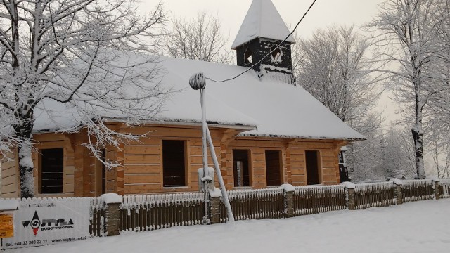 Kościółek na Stecówce w trakcie odbudowy