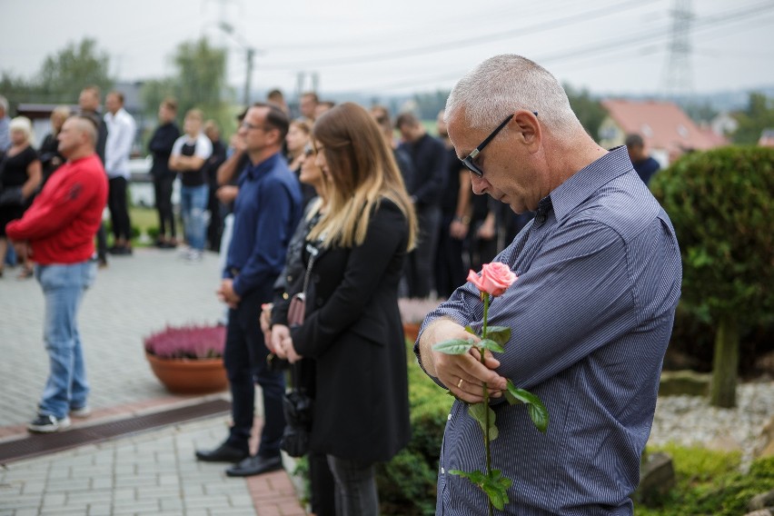 Rodzina i kibice pożegnali Krystiana Popielę [ZDJĘCIA]