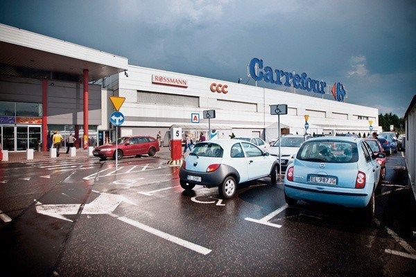 81 wielkich sklepów ... a pierwszy był Carrefour | Express Ilustrowany