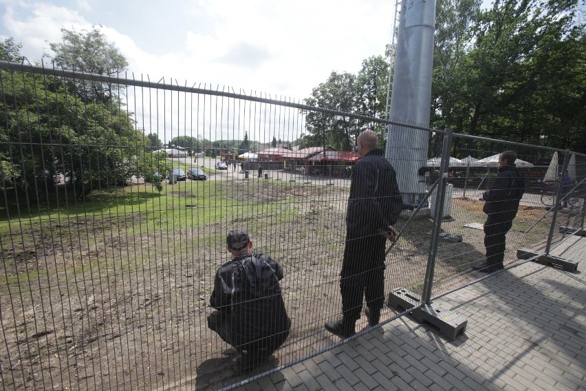 Manewry policji na Konwencji PO w Chorzowie. Zabrakło tylko śmigłowca [WIDEO, ZDJĘCIA]