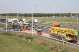 Utrudnienia na Autostradowej Obwodnicy Wrocławia. Zepsuta ciężarówka blokuje przejazd