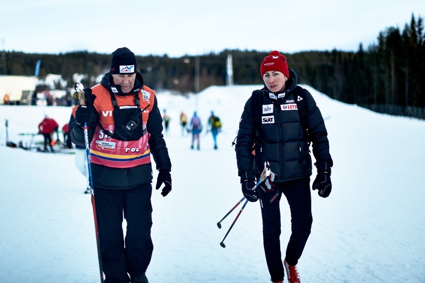 Trener Aleksander Wierietielny i Justyna Kowalczyk