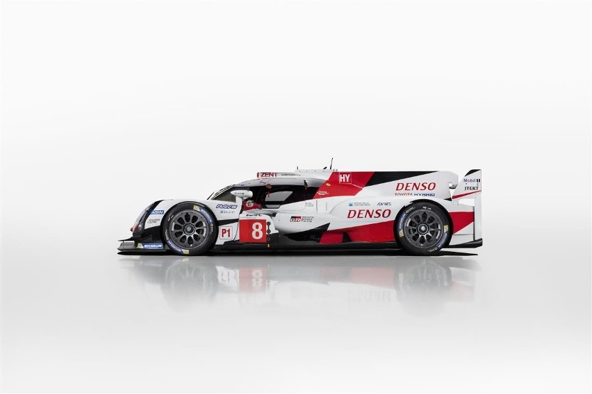 Toyota TS050 Hybrid...