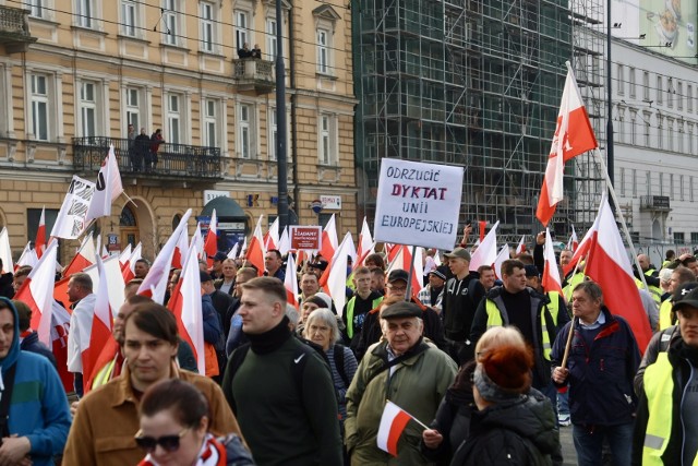 27 lutego w Warszawie protestują rolnicy - przeciwko Zielonemu Ładowi i importowi żywności z Ukrainy