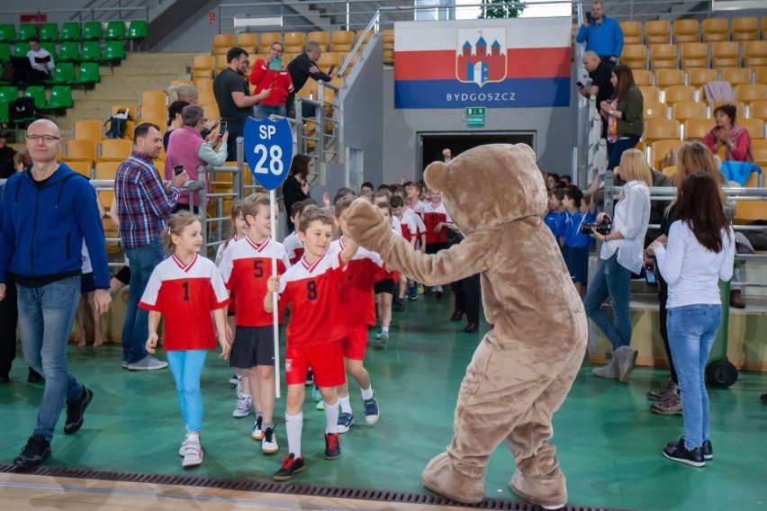 Reprezentacja SP 28 z Torunia najlepsza w wojewódzkim finale...