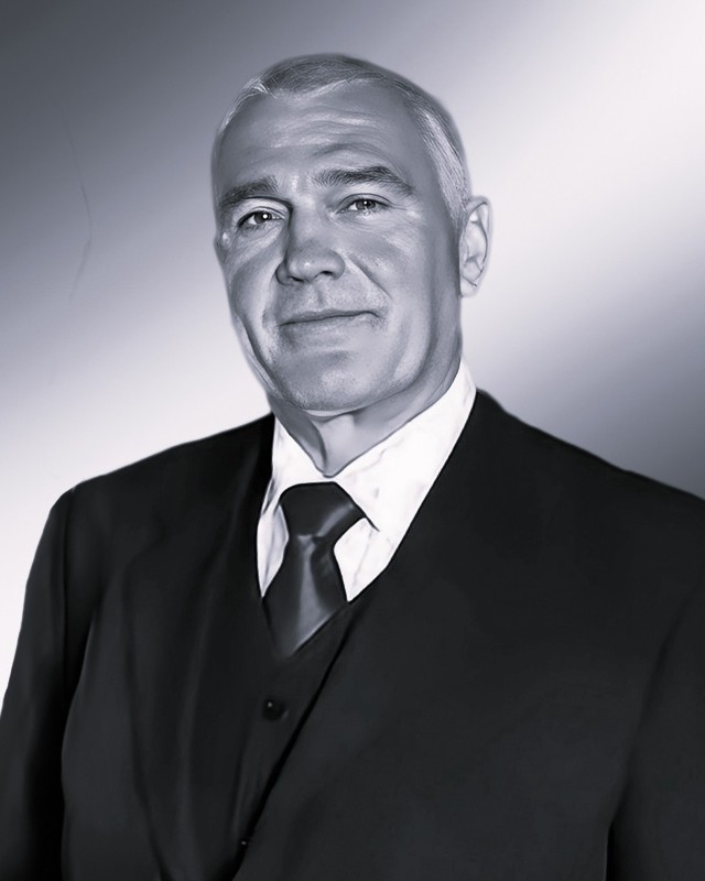 11 grudnia, w wieku 73 lat odszedł Bogdan Machola, wieloletni dyrektor Zespołu Szkół Ekonomicznych w Lęborku, nauczyciel i wychowawca.