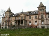 Zapomniana perełka śląskiej architektury. Pałac w Czerwięcicach jest dziś całkowitą ruiną... Zobacz ZDJĘCIA