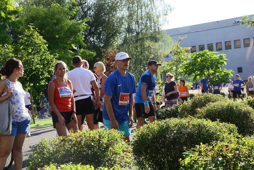 Bieg Fabrykanta 2016. 10 kilometrów szlakiem fabrykanckiej Łodzi [ZDJĘCIA]