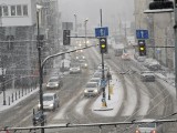 GDDKiA ostrzega: śnieg i śnieg z deszczem może utrudnić jazdę 