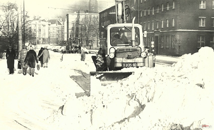Atak zimy we Wrocławiu na przełomie 1978 i 1979 roku....