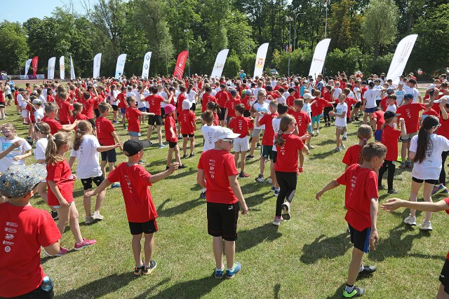 Kilkaset dzieci uczestniczyło w Białymstoku w zawodach z cyklu "Lekkoatletyczne Nadzieje Olimpijskie"