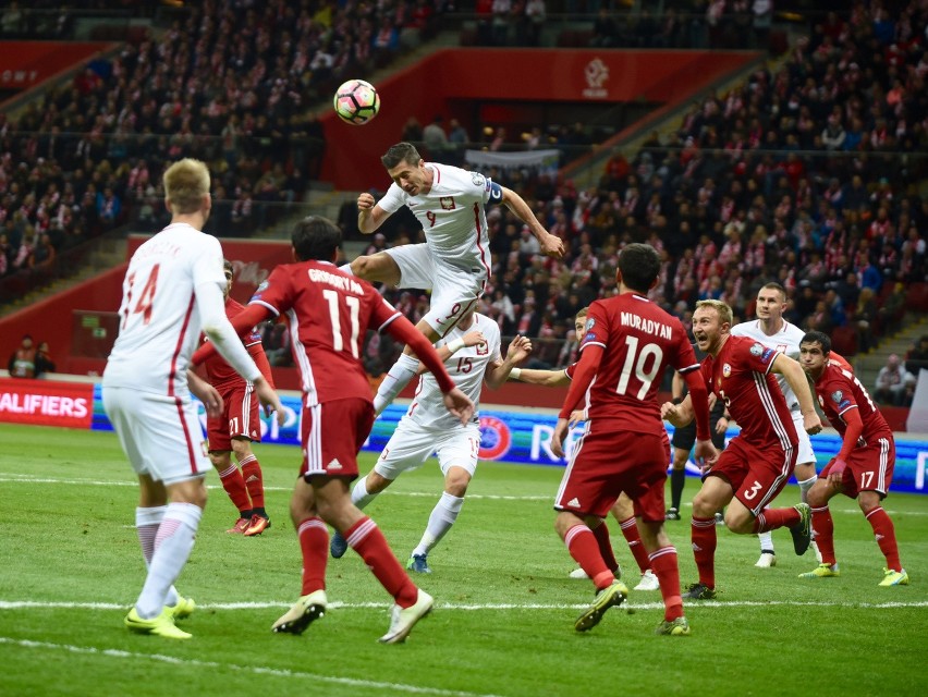 Koniec spekulacji. Robert Lewandowski przedłużył kontrakt z Bayernem Monachium!