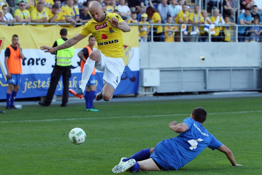 Motor Lublin pokonał Unię Tarnów. II liga coraz bliżej