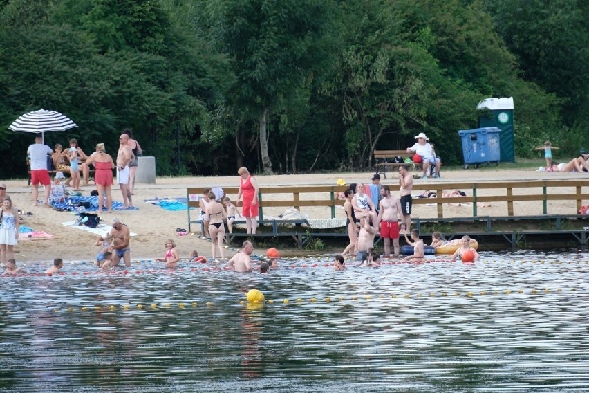 Zakaz kąpieli na plaży w Supraślu! Groźna bakteria może zagrozić również wodzie w przydomowych studniach