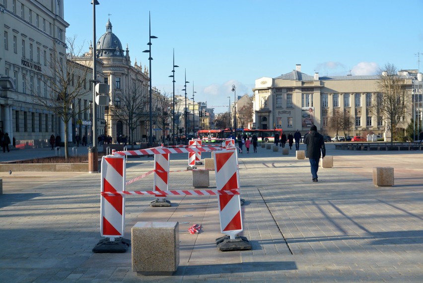 Plac Litewski w Lublinie. Kolejne fontanny uszkodzone (ZDJĘCIA)