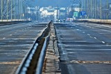 Most Łazienkowski wyłączony z ruchu po pożarze