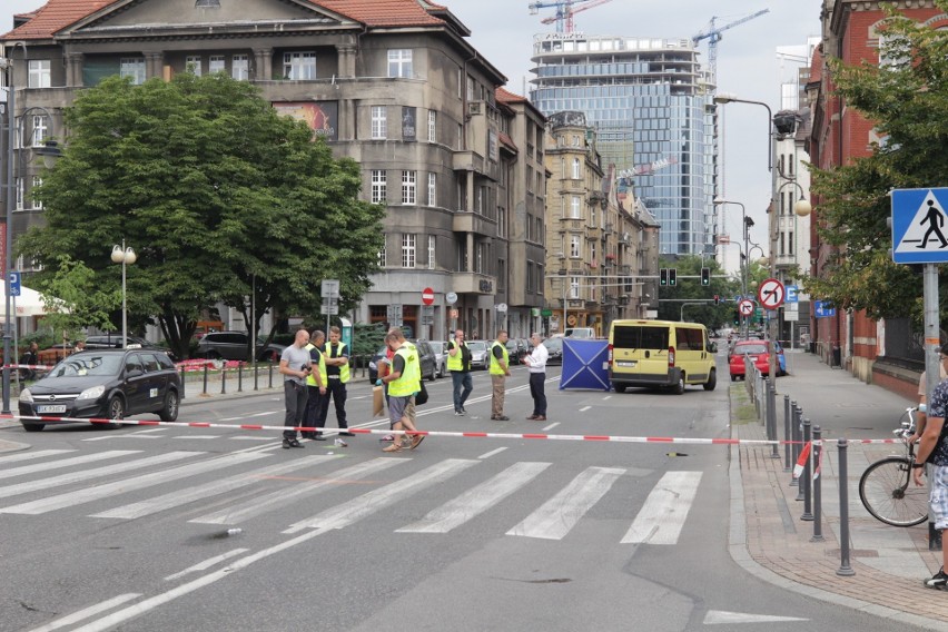 Tragiczny wypadek w centrum Katowic. Autobus przejechał...