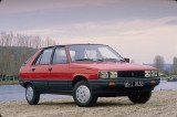 30 lat Renault 11