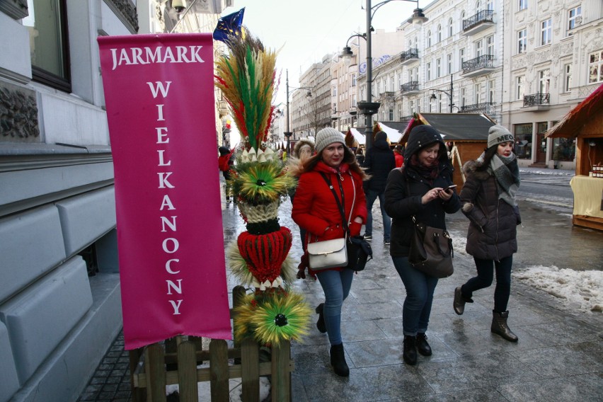 Jarmark wielkanocny na Piotrkowskiej w Łodzi