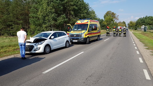 Do wypadku na DK 65, między miejscowościami Ruda a Koszarówka, doszło we wtorek o godzinie 10.