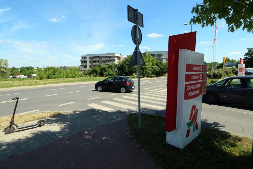 Lublin: Kolejne bloki na Czechowie? Miasto mówi „tak” budowie mieszkań w sąsiedztwie hipermarketu Auchan