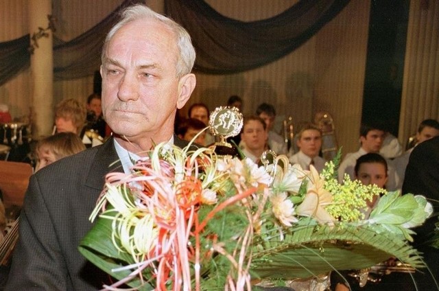 Kazimierz Paździor w 2001 roku wybrany został przez czytelników Echa Dnia - Sportowcem XX wieku w regionie radomskim.