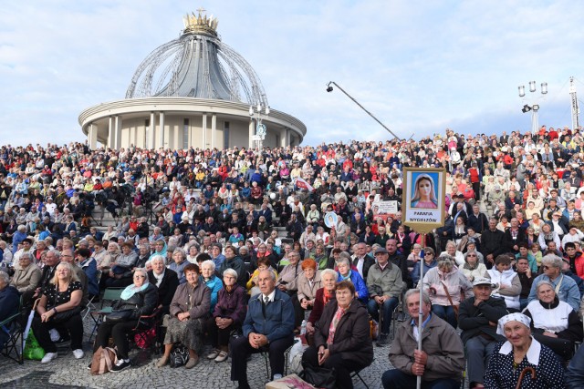 Pikniki „Dziękczynienie w Rodzinie” organizowane są co roku na początku września. W sobotę (1 września) odbędzie się 10. już edycja. Słuchacze Radia Maryja spotkają się przy Porcie Drzewnym (Droga Starotoruńska), gdzie mieści się Sanktuarium NMP Gwiazdy Nowej Ewangelizacji i św. Jana Pawła II.