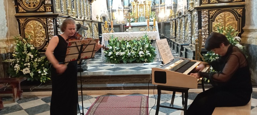 Cztery Pory Roku Vivaldiego w klasztorze w Jędrzejowie na kolejnym koncercie Festiwalu Muzyki. Zobaczcie zdjęcia
