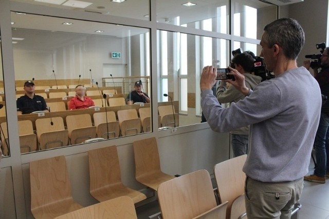 Robert J. pracował w instytucie zoologii i w prosektorium. Według śledczych to on miał torturować, zabić, a następnie zdjąć skórę ze studentki UJ.