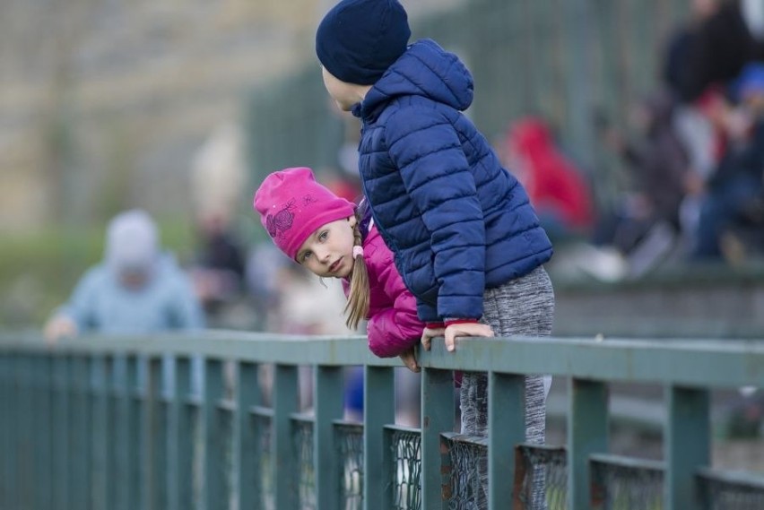 Byliście na meczu Górala Górno z Bucovią Bukowa w klasie okręgowej? Szukajcie się na zdjęciach