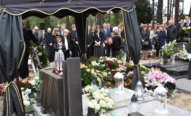 Regina Osińska spoczęła na cmentarzu komunalnym przy ul. ks. Piotra Skargi w Solcu Kujawskim
