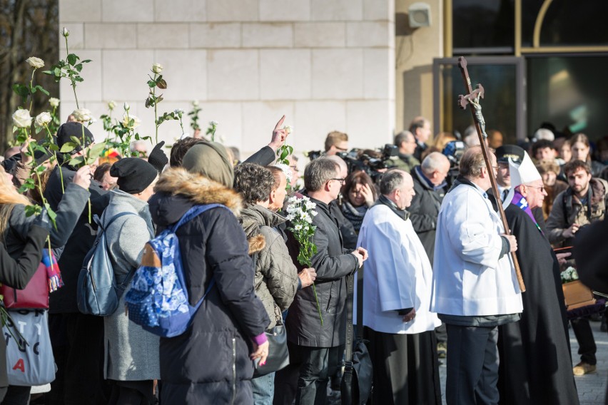 Pogrzeb Piotra Szczęsnego z Niepołomic. Ostatnie pożegnanie "Szarego Człowieka"