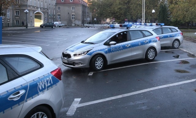 Nowe radiowozy dla szczecińskich policjantów...